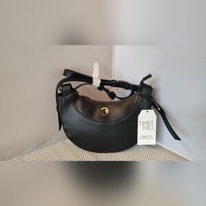 Time & Tru Olivia Crossbody, Black NWT 3Wx9Hx10D Purse Handbag Bag
